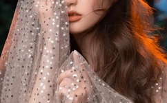 二次元美女被捆绑用震蛋折磨